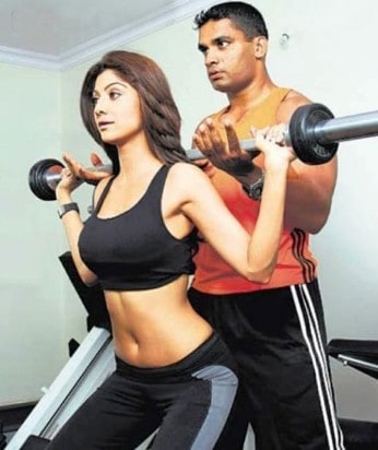 Shilpa Shetty workout at gym